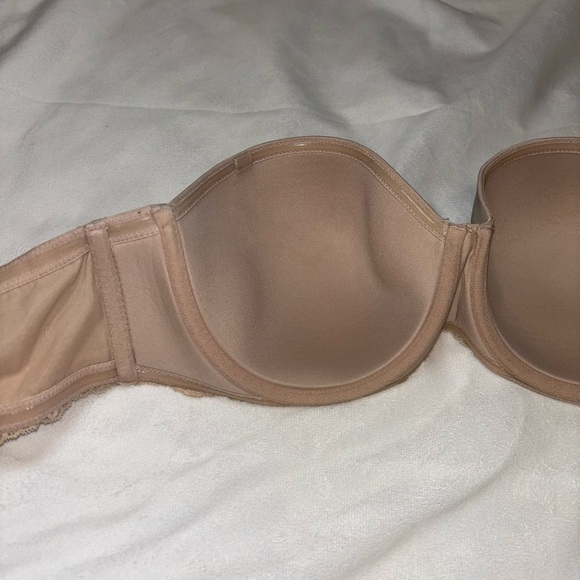 Torrid Tan Strapless Bra with Lace Detail - Picture 5 of 7